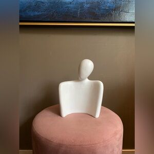 Minimalist White Abstract Human Form Sculpture – Modern Studio Art Accent